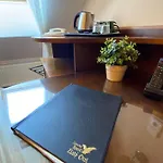 Zámecký Zlatý Orel Hotel