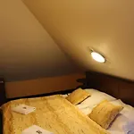 Hotel Zámecký Zlatý Orel 3*