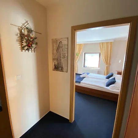 Zámecký Zlatý Orel 3*