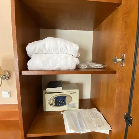 Hotel Zámecký Zlatý Orel 3*