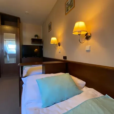 Zamecky Zlaty Orel Hotel 3*