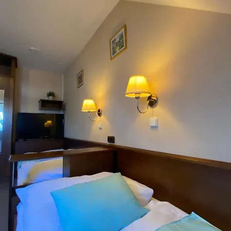Zamecky Zlaty Orel Hotel