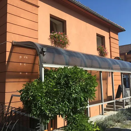 Hotel Zámecký Zlatý Orel