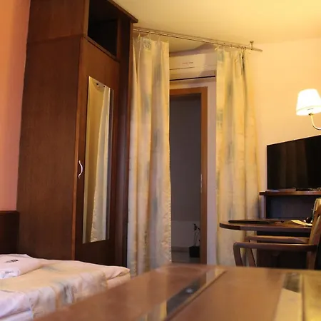 Zamecky Zlaty Orel Hotel 3*