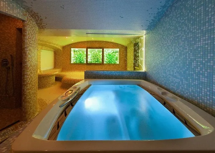 Zamecky Zlaty Orel Hotel 3*