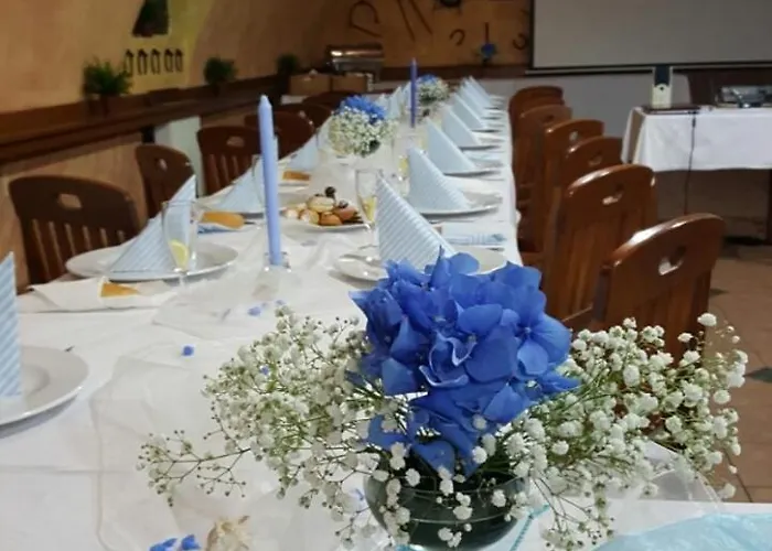 Zamecky Zlaty Orel 3* Hranice (Olomouc)