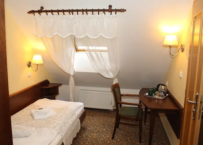 Hotel Zamecky Zlaty Orel